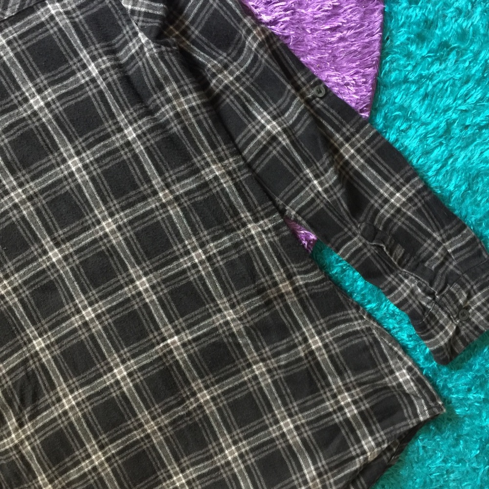 OP grey plaid button down shirt - Picture 6 of 7